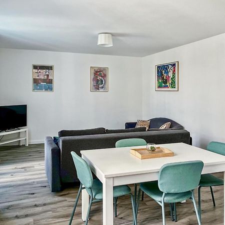 סאריס Enjoyable Apartment Disneyland - Rentaway Bnb מראה חיצוני תמונה