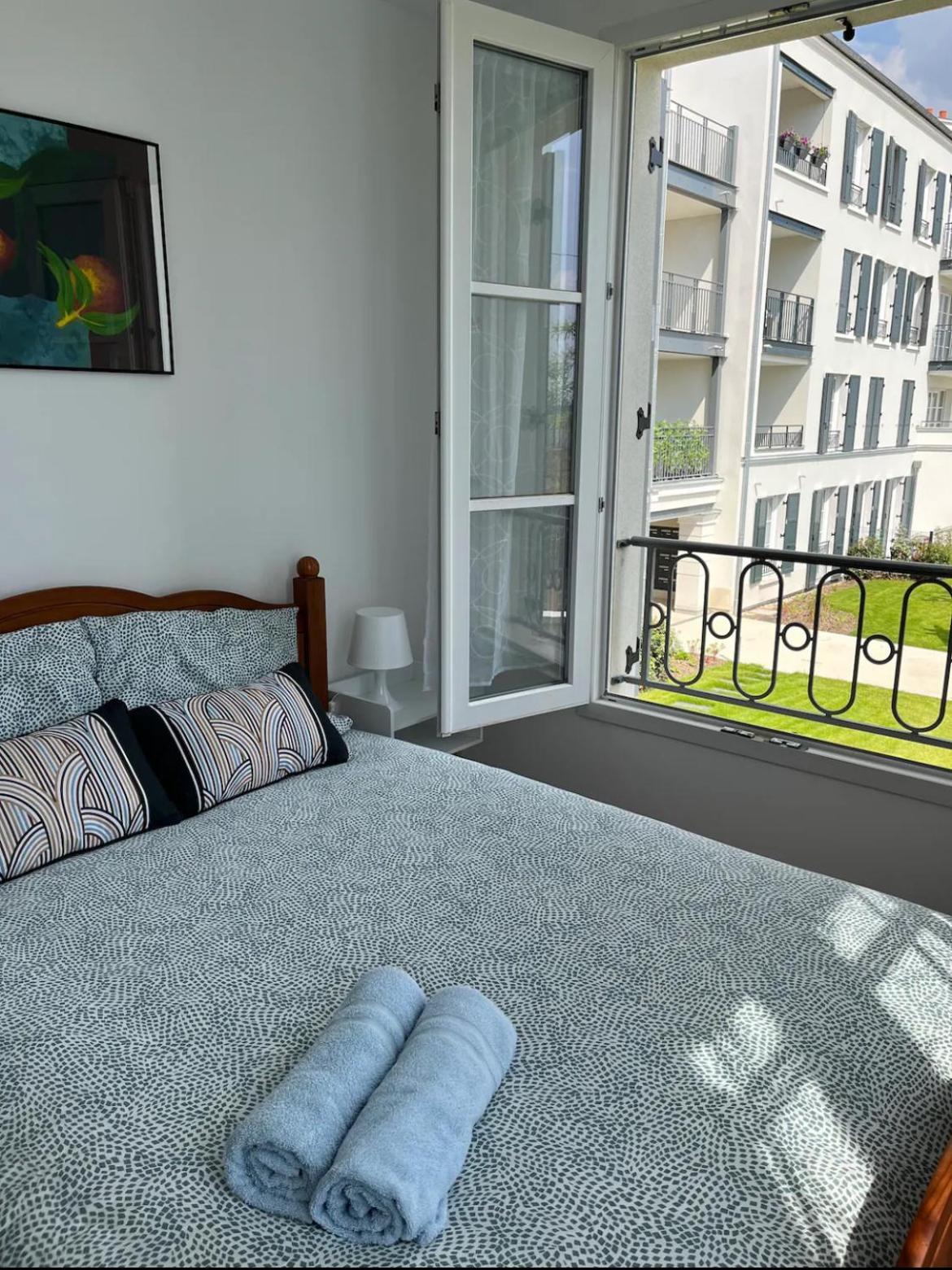סאריס Enjoyable Apartment Disneyland - Rentaway Bnb מראה חיצוני תמונה