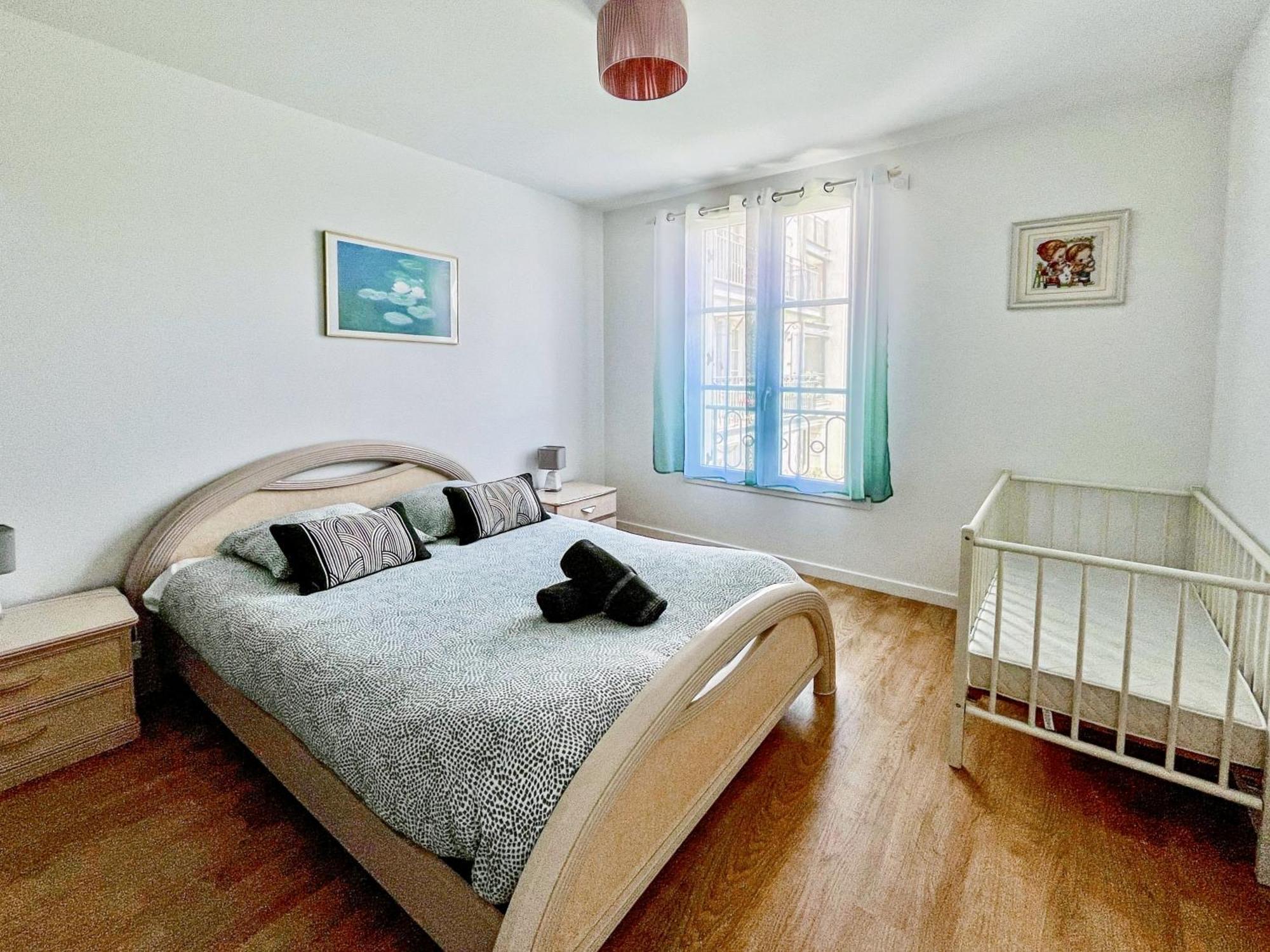 סאריס Enjoyable Apartment Disneyland - Rentaway Bnb מראה חיצוני תמונה